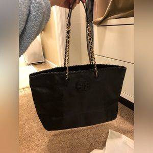 New!! Tory Burch Tote Bag in Black